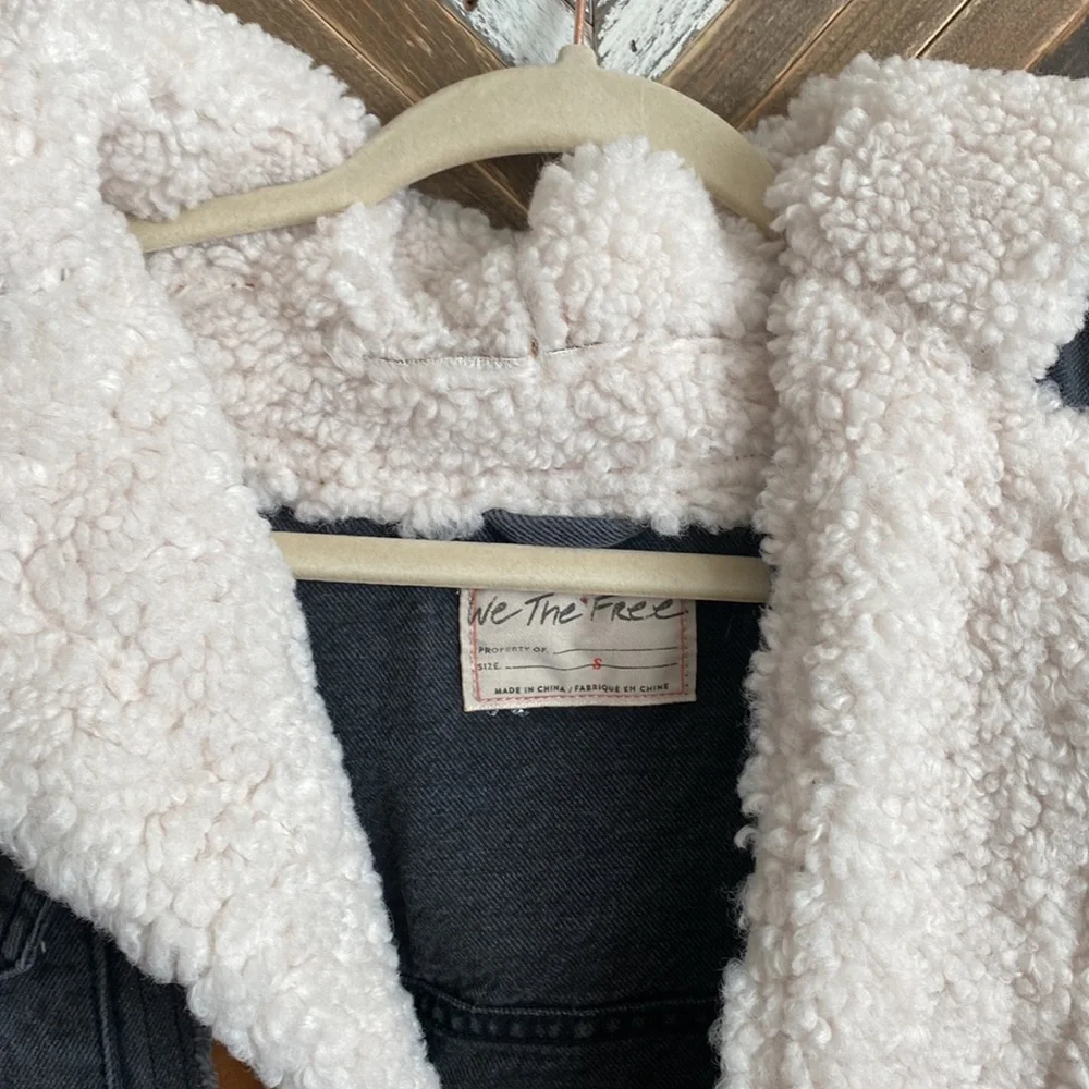 Free people washed black tan and Teddy coat jean  jacket - Picture 2 of 9